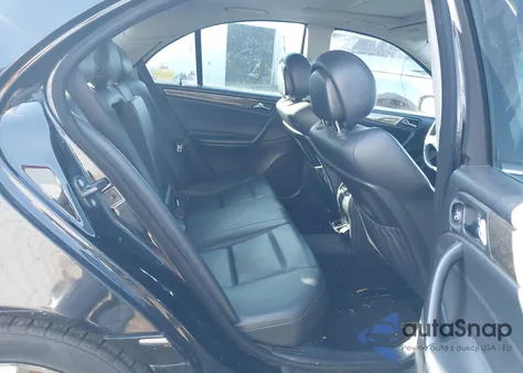 2007 Mercedes-Benz C 230 Sport from USA, damaged, VIN WDBRF52H77F856617